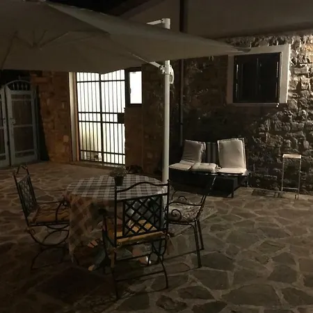 Stone&beach Apartment Capitello